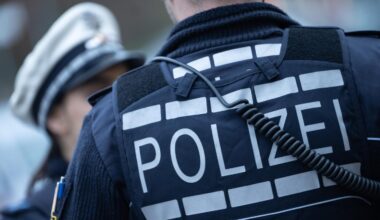 Polizei sucht Unfallverursacher mit RE-Kennzeichen