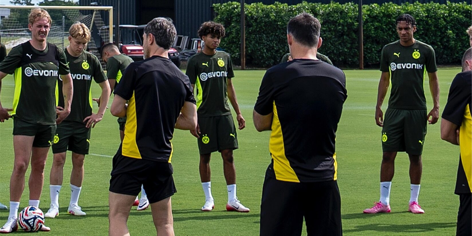BVB bestätigt Verlängerung mit Mathis Albert