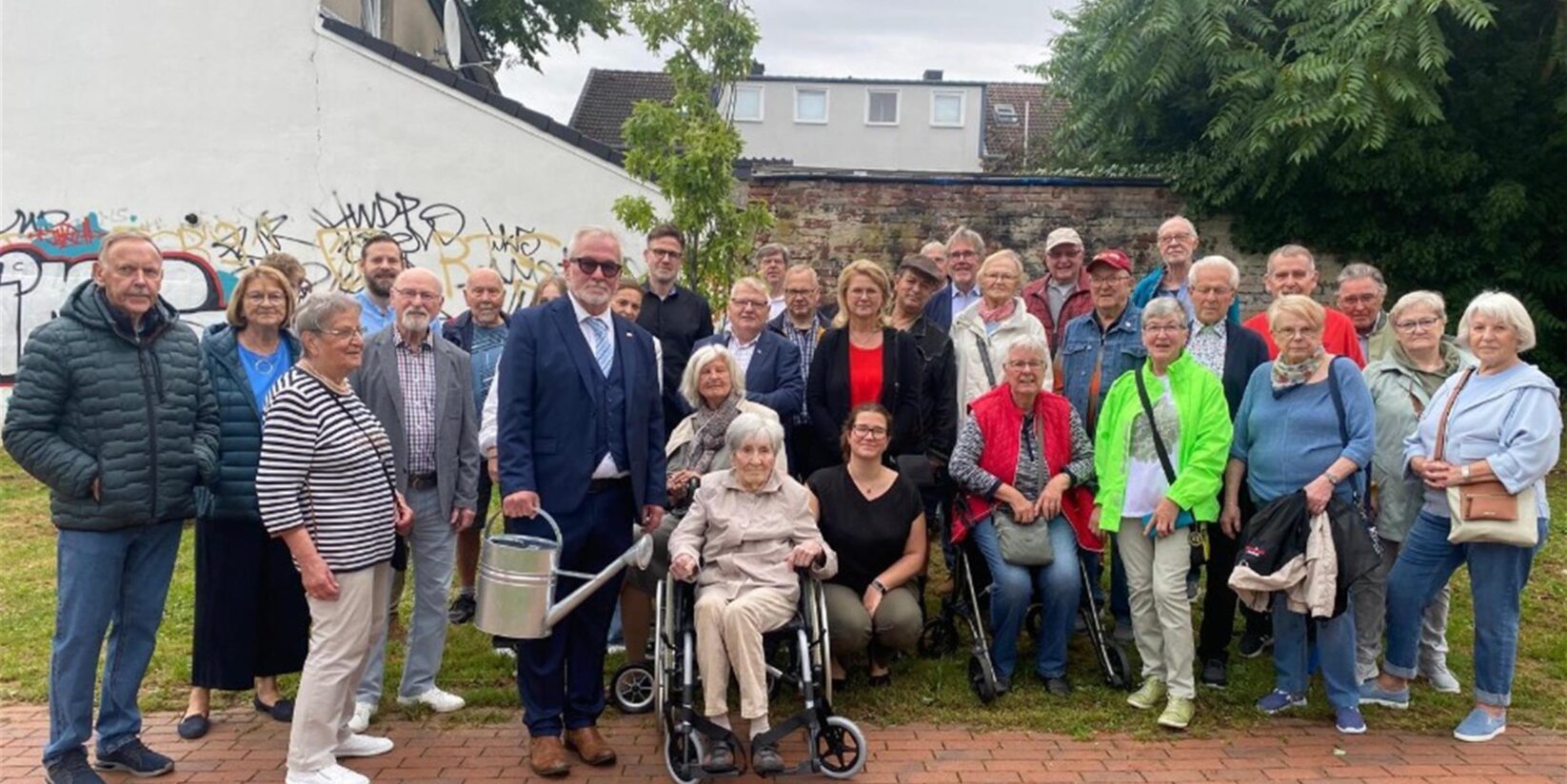 Würdigung für Willi Spaenhoff im Park am Bockumweg