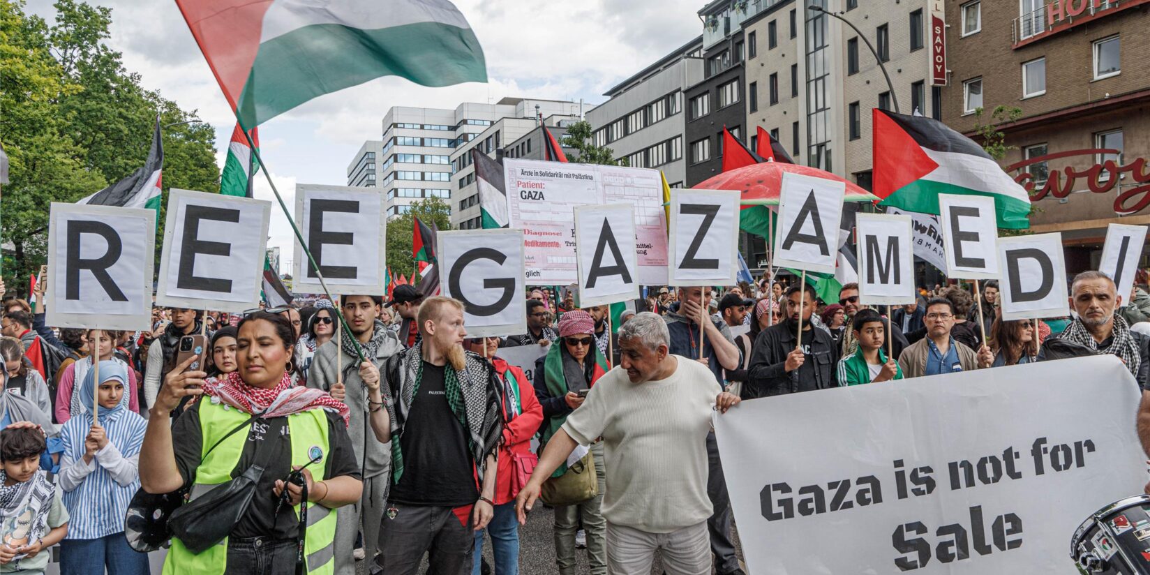 Pro-Palästina-Demo zieht durch Dortmund: 2000 Teilnehmer