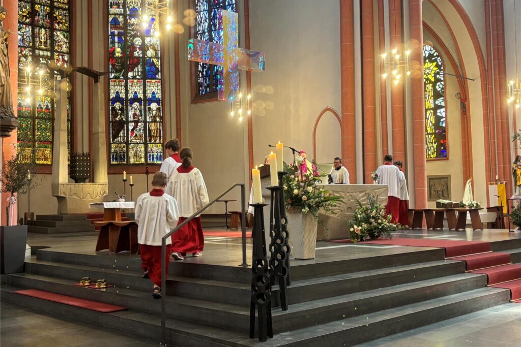 Neues Pfarrheim für den Kirchort St. Marien:  Festgottesdienst in der Marienkirche.
