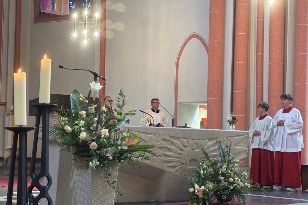 Neues Pfarrheim für den Kirchort St. Marien:  Festgottesdienst in der Marienkirche.