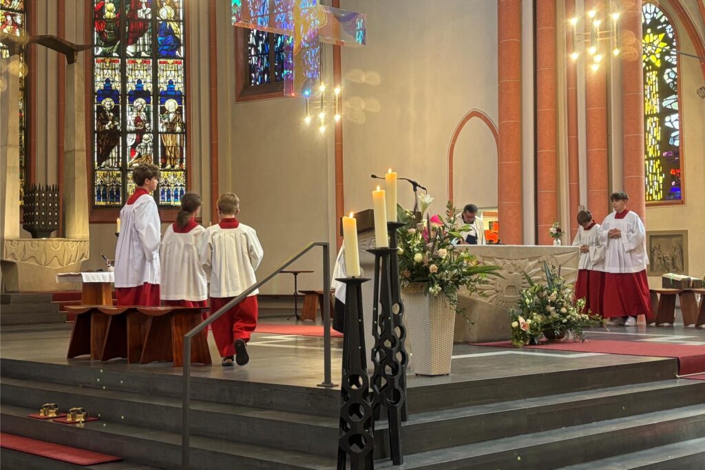 Neues Pfarrheim für den Kirchort St. Marien:  Festgottesdienst in der Marienkirche.