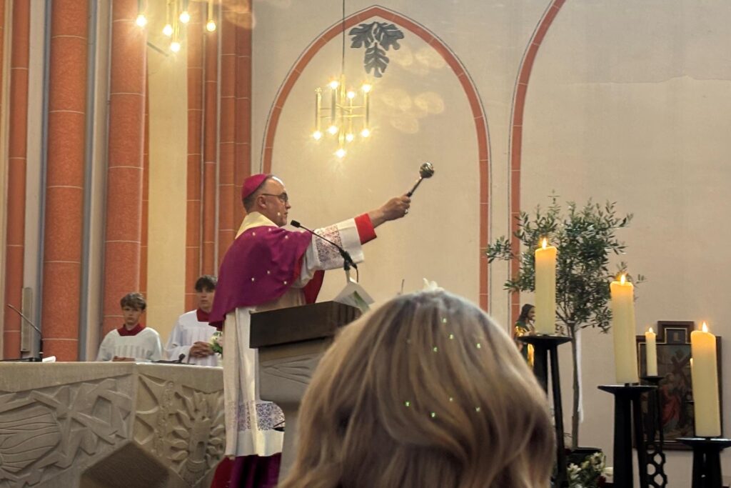 Neues Pfarrheim für den Kirchort St. Marien:  Festgottesdienst in der Marienkirche.