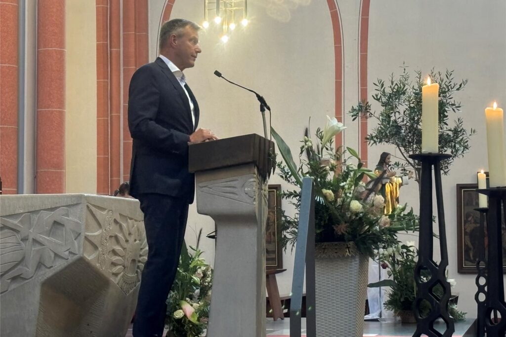 Neues Pfarrheim für den Kirchort St. Marien:  Festgottesdienst in der Marienkirche.
