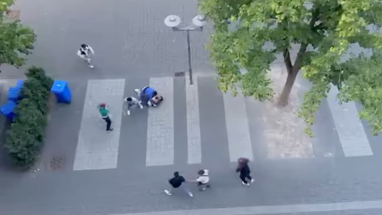 Verletzte in Gladbeck: Männer prügeln sich mit Eisenkette und Stange | Regional