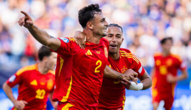 Spanien jubelt spät, Tel spielt mit Frankreich remis
