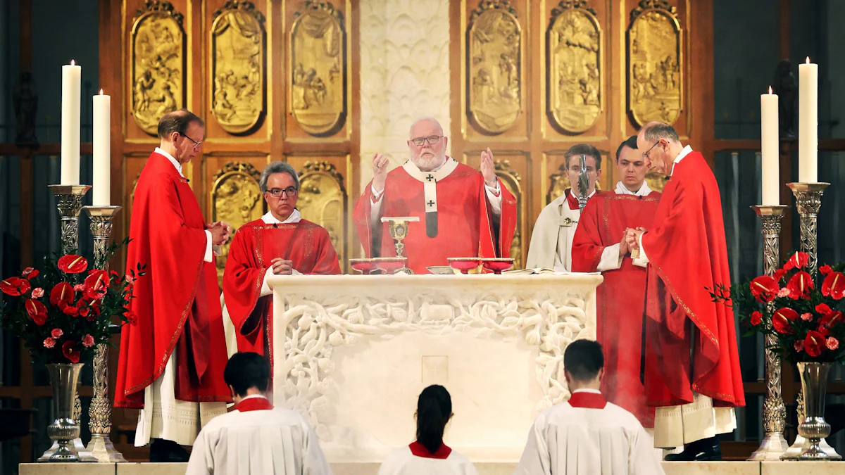 Pfingsten in München: Gottesdienste und Feierlichkeiten in den Kirchen - München