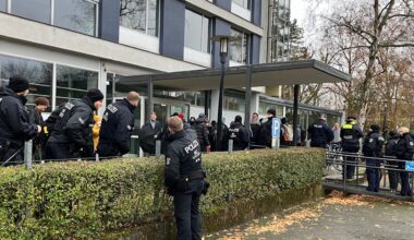 „From the river ...“: Freispruch! Richterin billigt Hass-Parole | Regional