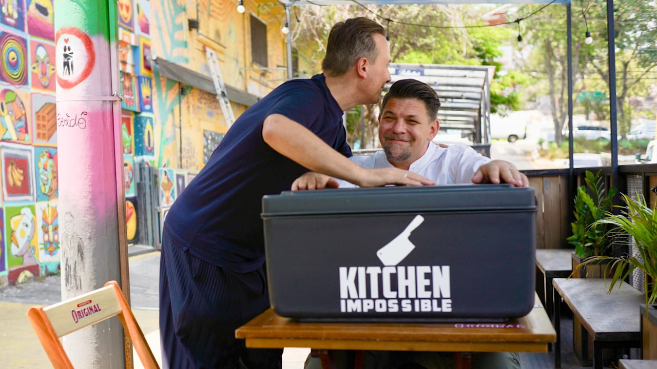 Im „Kitchen Impossible“-Finale mit im Mälzer und Raue: Bromance statt Küchen-Koller! | Unterhaltung