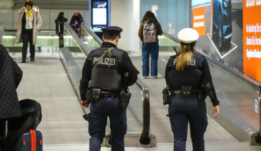 Mann übergibt in München versehentlich Drogen an Bundespolizei-Praktikant