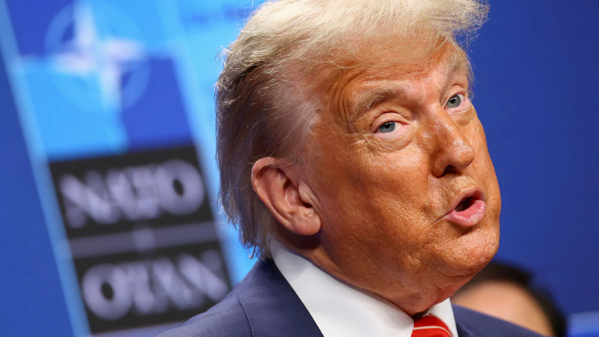 USA News: Nato beschließt Fünf-Prozent-Ziel - Trump: "Monumentaler Sieg für die USA" - Politik