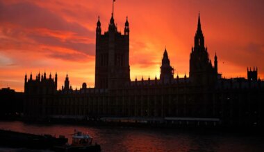 Warum Großbritannien bisher keinen Rechtsruck erlebt - Politik