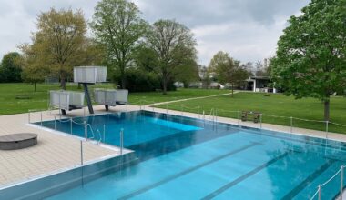 Im Freibad in Hessen: Mann begrapscht drei 10-jährige Mädchen | Regional
