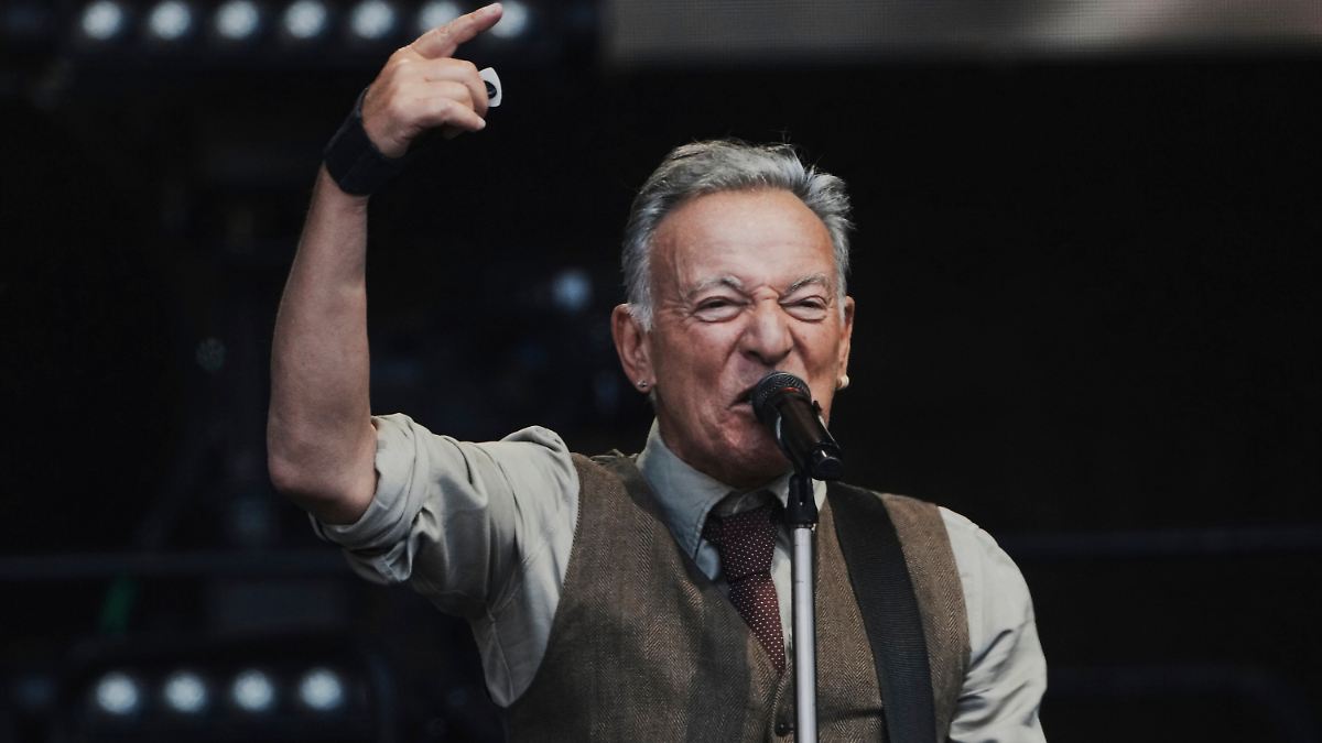 Kritik an Armeeeinsatz in LA: Bruce Springsteen teilt in Berlin gegen Trump aus