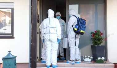 Bornheim: Polizei entdeckt totes Ehepaar – Sohn tatverdächtig | Regional