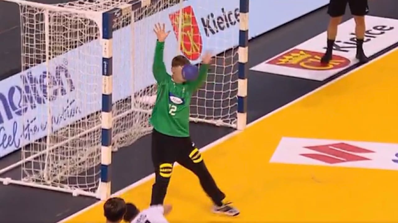 U21-Handball-WM: Deutschland stürmt mit Ball-Killer Höler ins Viertelfinale | Sportmix