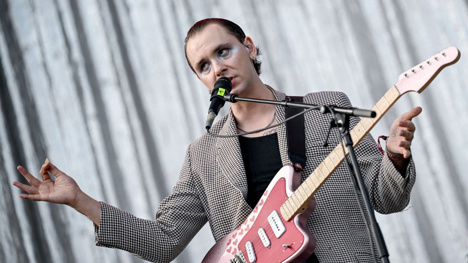 Hoffnung des neuen Drangsal-Albums: "Man singt und es wird"