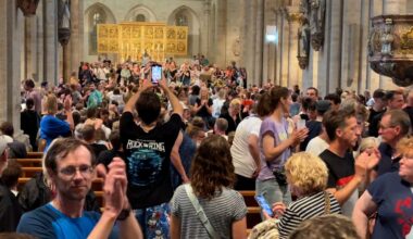 Bosse-Konzert in Osnabrück: 1800 Fans flüchten vor Unwetter in den Dom | Regional