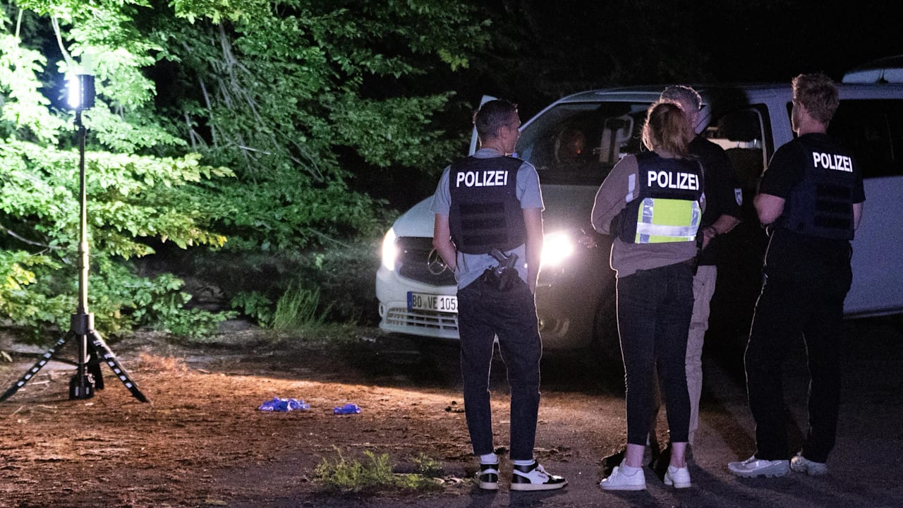 Essen: Mann (43) stirbt nach Messer-Attacke auf Parkplatz | Regional