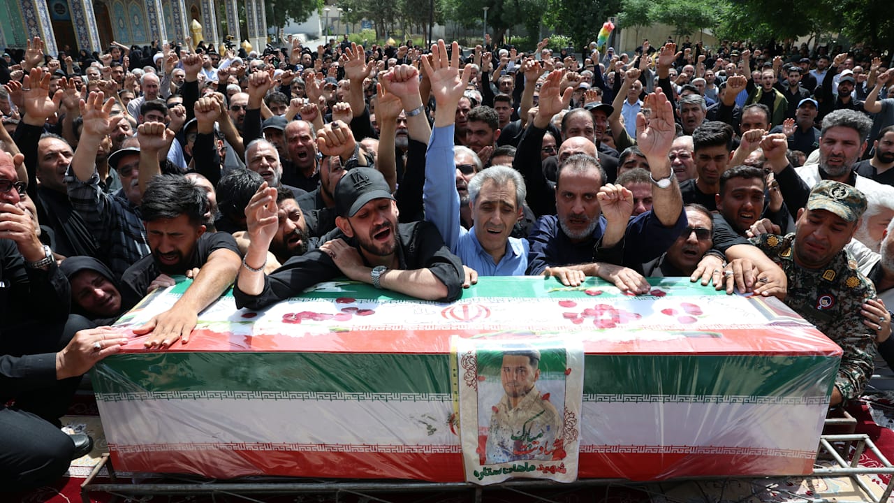 „Sie warten, bis Trump weg ist.“ Experte warnt: Die Mullahs werden nicht aufgeben! | Politik