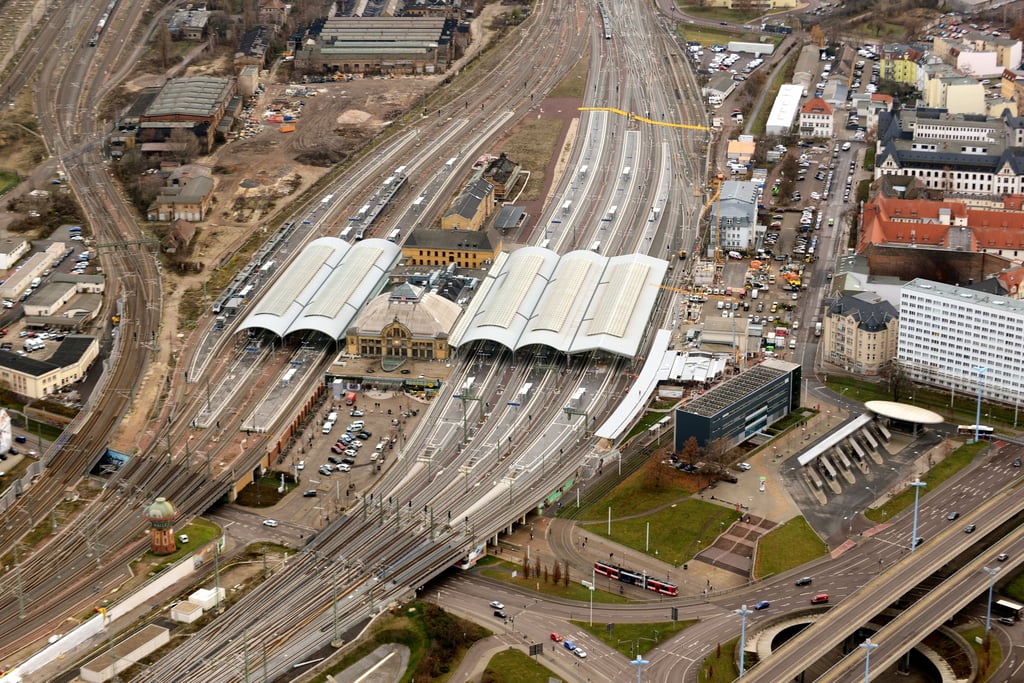 Von 2013 bis 2025 wurde der Bahnknoten Halle umgebaut und mordernisiert.