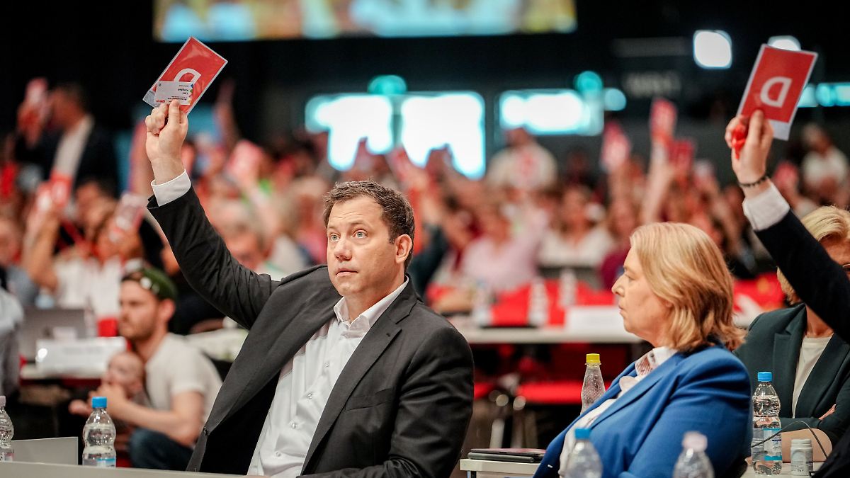 "Kein Taktieren mehr": SPD fordert "unverzüglich" AfD-Verbotsantrag