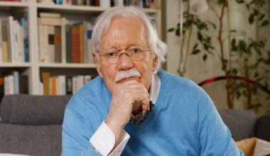 Kult-Moderator Carlo von Tiedemann ist tot: Er starb mit 81 Jahren | Unterhaltung