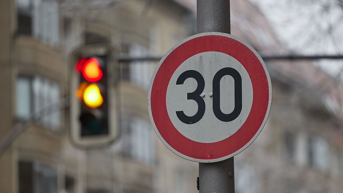 Berlin & Brandenburg: Senat will Tempolimits an vielen Hauptstraßen aufheben