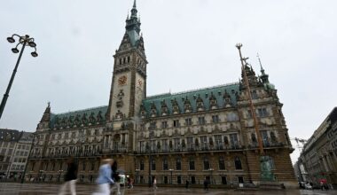 Hamburg & Schleswig-Holstein: Wolken und Regen über Schleswig-Holstein und der Hansestadt