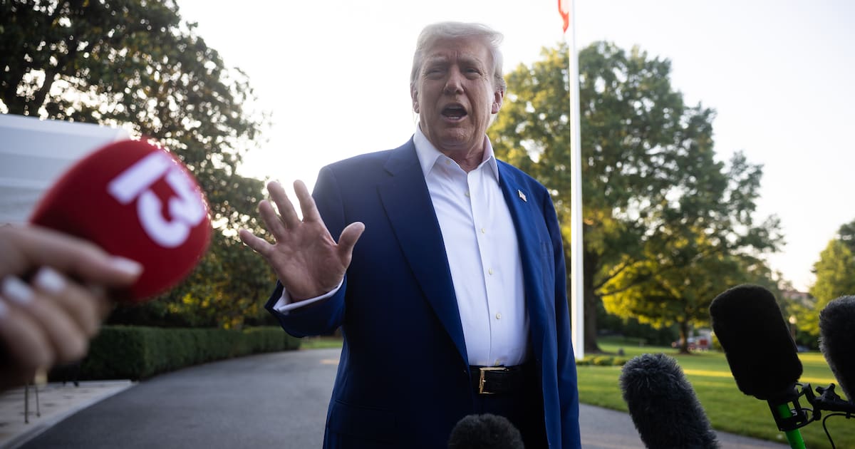 Trump kritisiert „Problem mit Spanien“ und veröffentlicht Rutte-SMS