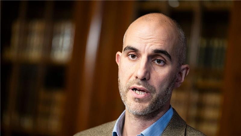 Der 44-jährige Onay hatte in seiner Amtszeit mit vielen Krisen zu kämpfen und sieht sich teils Kritik ausgesetzt. (Archivbild)