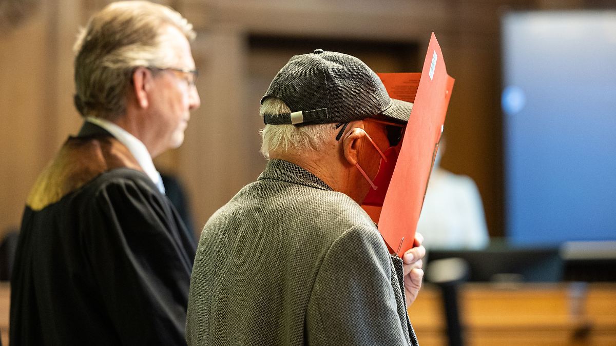 Zwei Menschen überfahren: Rentner erhält Bewährungsstrafe für tödlichen Unfall