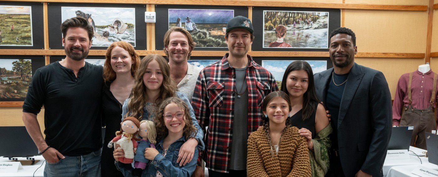 „Unsere kleine Farm“-Reboot stellt zum Drehstart die komplette Familie Ingalls vor – fernsehserien.de