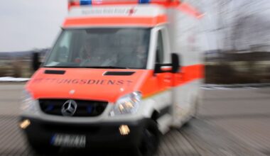 Hamburg & Schleswig-Holstein: Sturz aus dem dritten Stock - Mann in Lebensgefahr