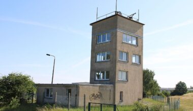 Berlin & Brandenburg: Ehemaliger Grenzturm an der Elbe versteigert