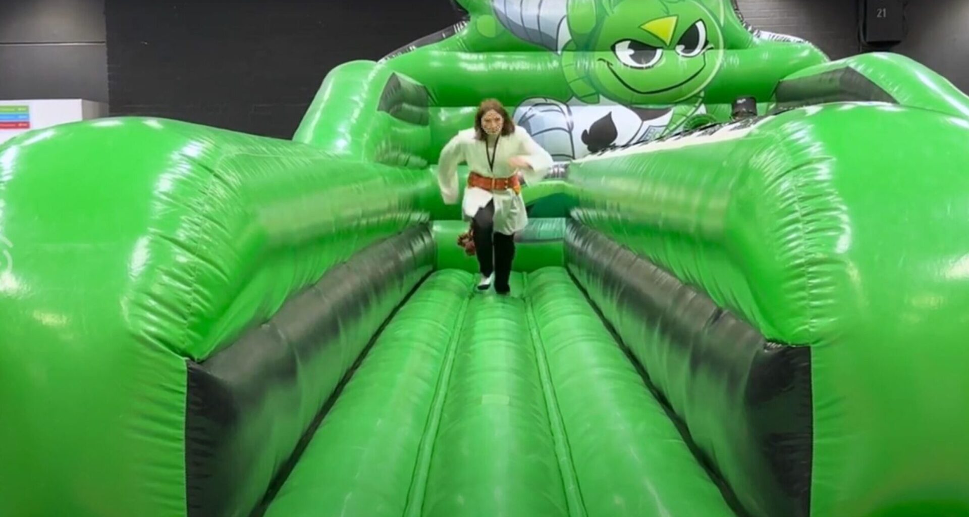 You are currently viewing Jugendliche aufgepasst: Juref sucht ehrenamtlich Helfende für die Gamescom im August