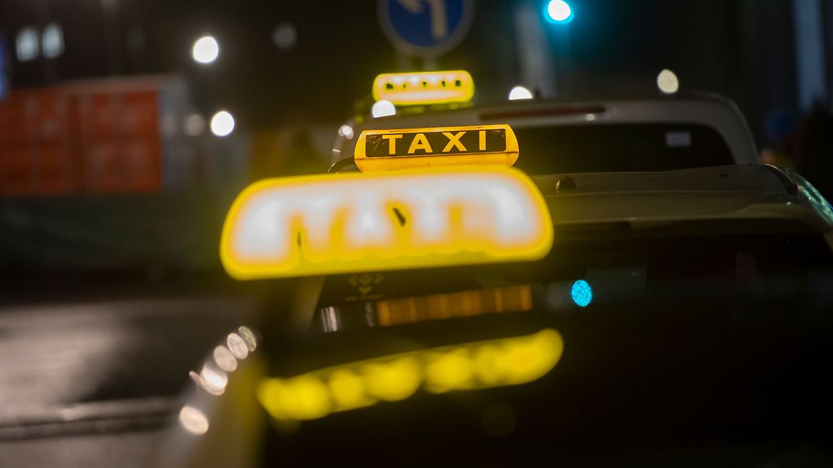 Berlin & Brandenburg: Taxi-Innung feiert Geburtstag - mit angezogener Handbremse