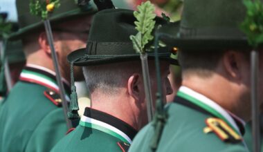 Niedersachsen & Bremen: Initiative demonstriert für "Kinderschützenfest für alle"