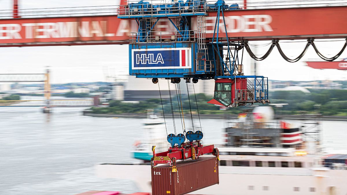 Hamburg & Schleswig-Holstein: Stadt und MSC kürzen HHLA-Dividende