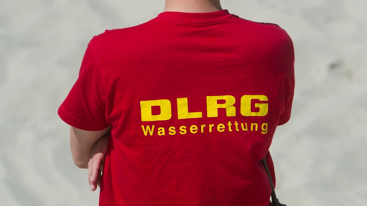 Berlin & Brandenburg: DLRG-Schwimmer rettet Fünfjährigen vor dem Ertrinken