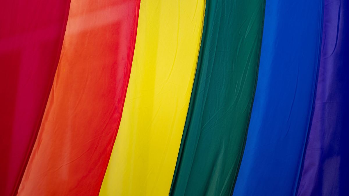 Berlin & Brandenburg: Marzahn: "Pride Parade" und rechte Gegendemo