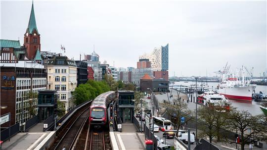 Hamburg wird zum Nabel der Nahverkehrswelt