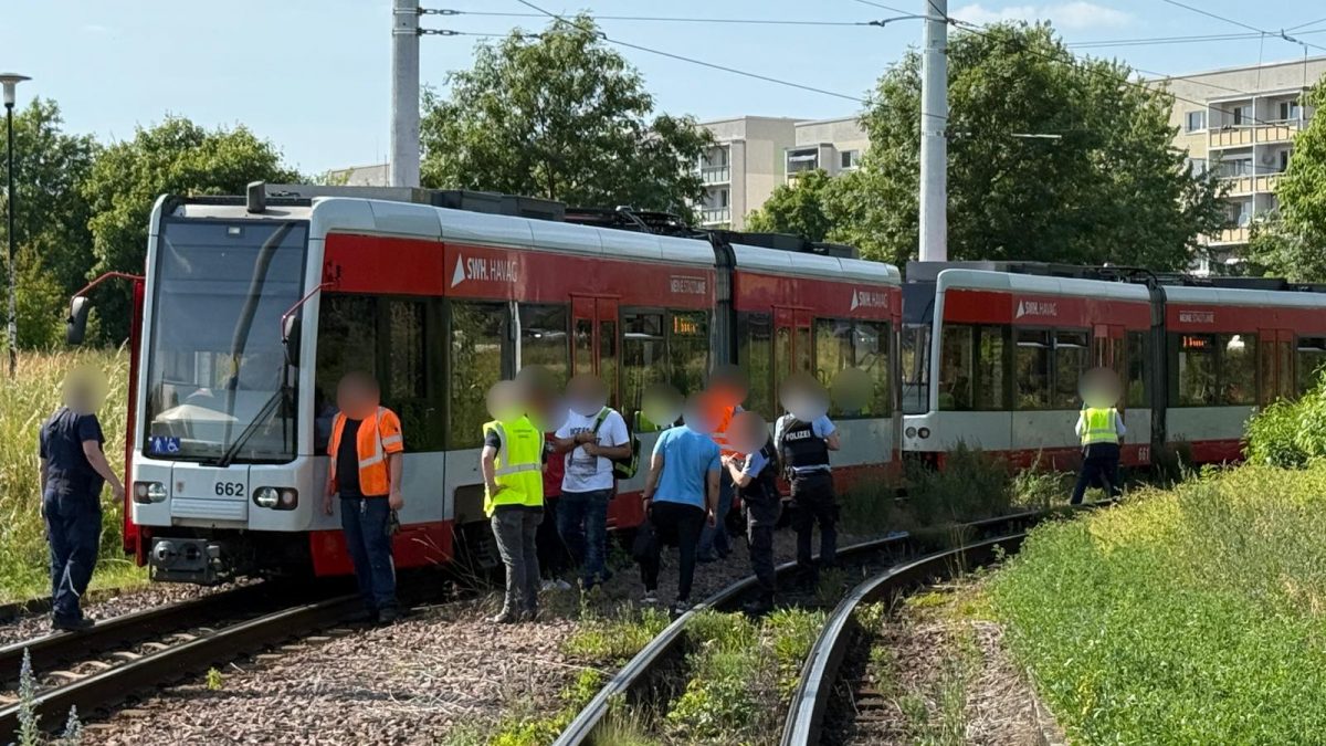 Straßenbahn in der Silberhöhe entgleist – Strecke wieder frei – Du bist Halle
