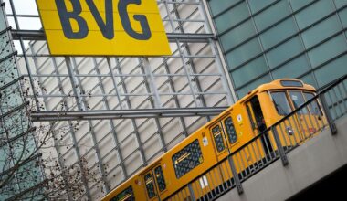 Berlin & Brandenburg: Senat berät über Messerverbot in Bussen und Bahnen