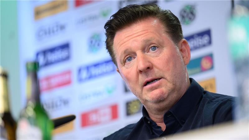 Ist von Beginn an in Hannover gefordert: Trainer Christian Titz