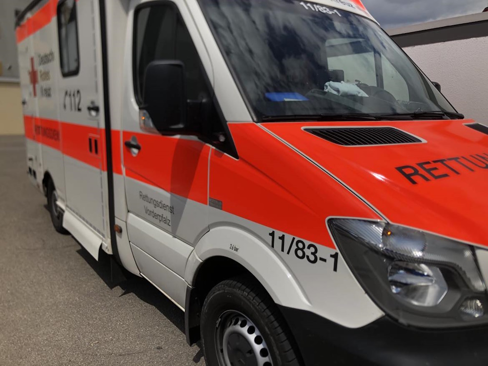 Mannheim – 65-jähriger von Straßenbahn mitgeschleift – /// MRN-News.de