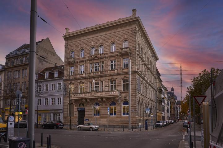 Das Leihamt Mannheim meldet sich zurück Goldene Wochen feiern den Abschluss der umfangreichen Umbauarbeiten