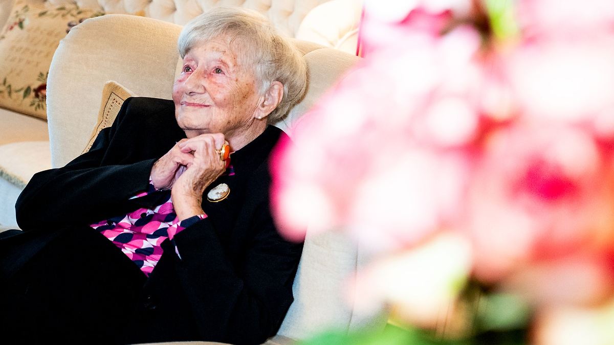 Hamburg & Schleswig-Holstein: Älteste Frau im Norden mit 112 Jahren gestorben
