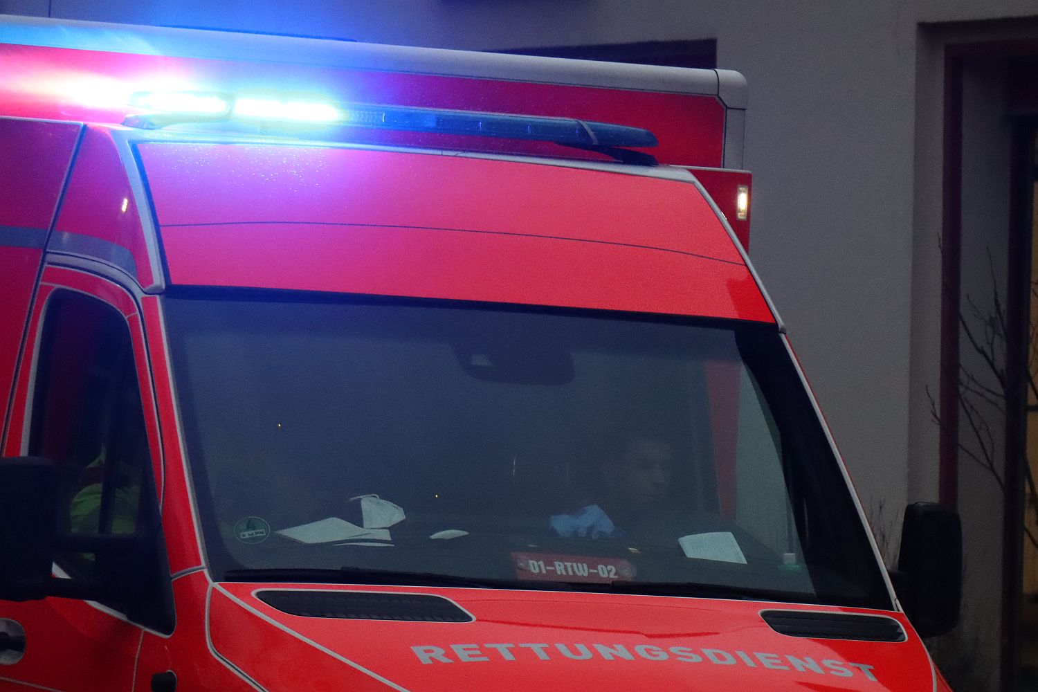 Düsseldorf Kaiserswerth: 80-Jährige aus brennender Wohnung gerettet - Ddorf-Aktuell